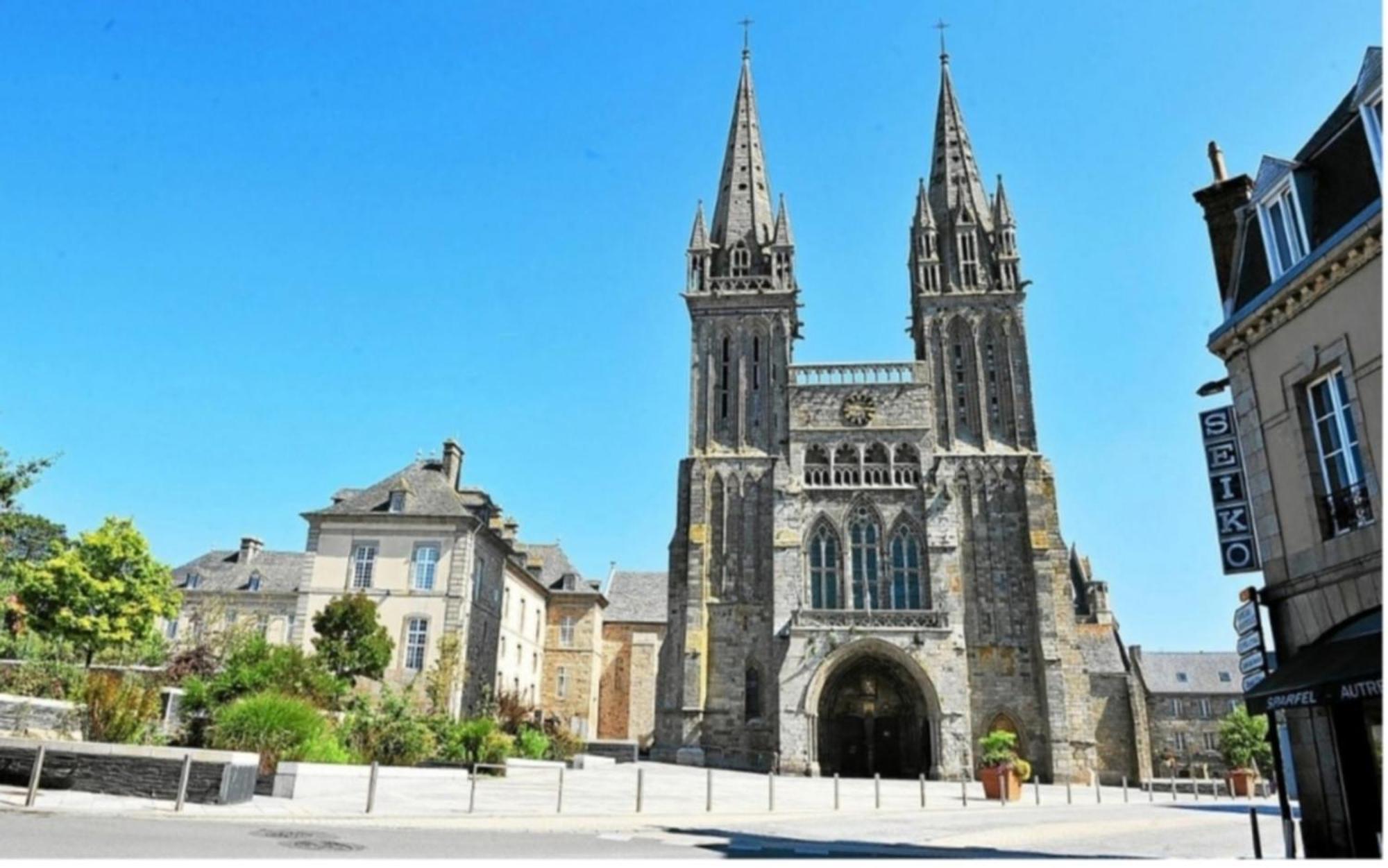 Apartament Ty Ma Gourdadou Saint-Pol-de-Léon Zewnętrze zdjęcie